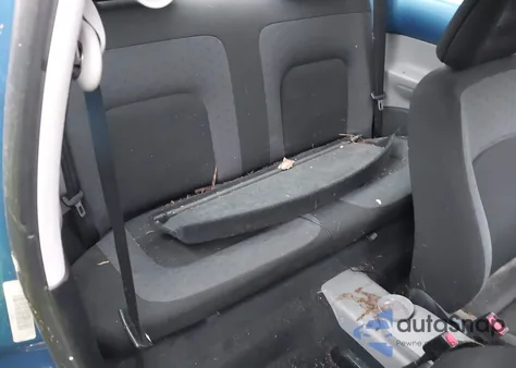 1998 Volkswagen New Beetle from USA, damaged, VIN 3VWBB61C0WM018998